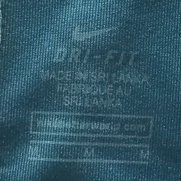 Nike Dri-Fit Sports Bra Size Medium - Picture 5 of 9